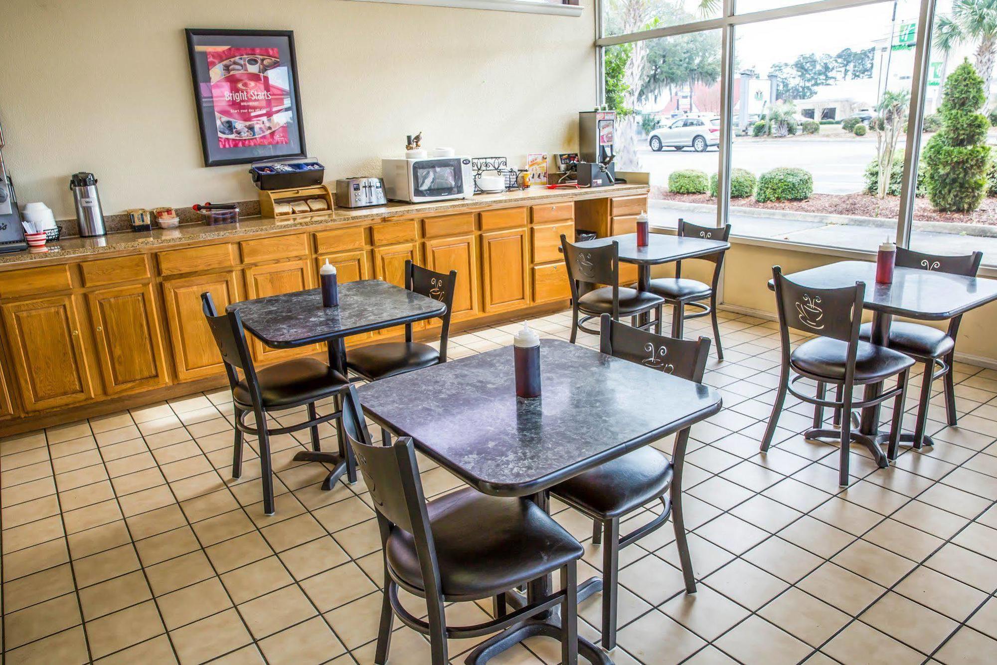 Rodeway Inn & Suites Wilmington North Luaran gambar